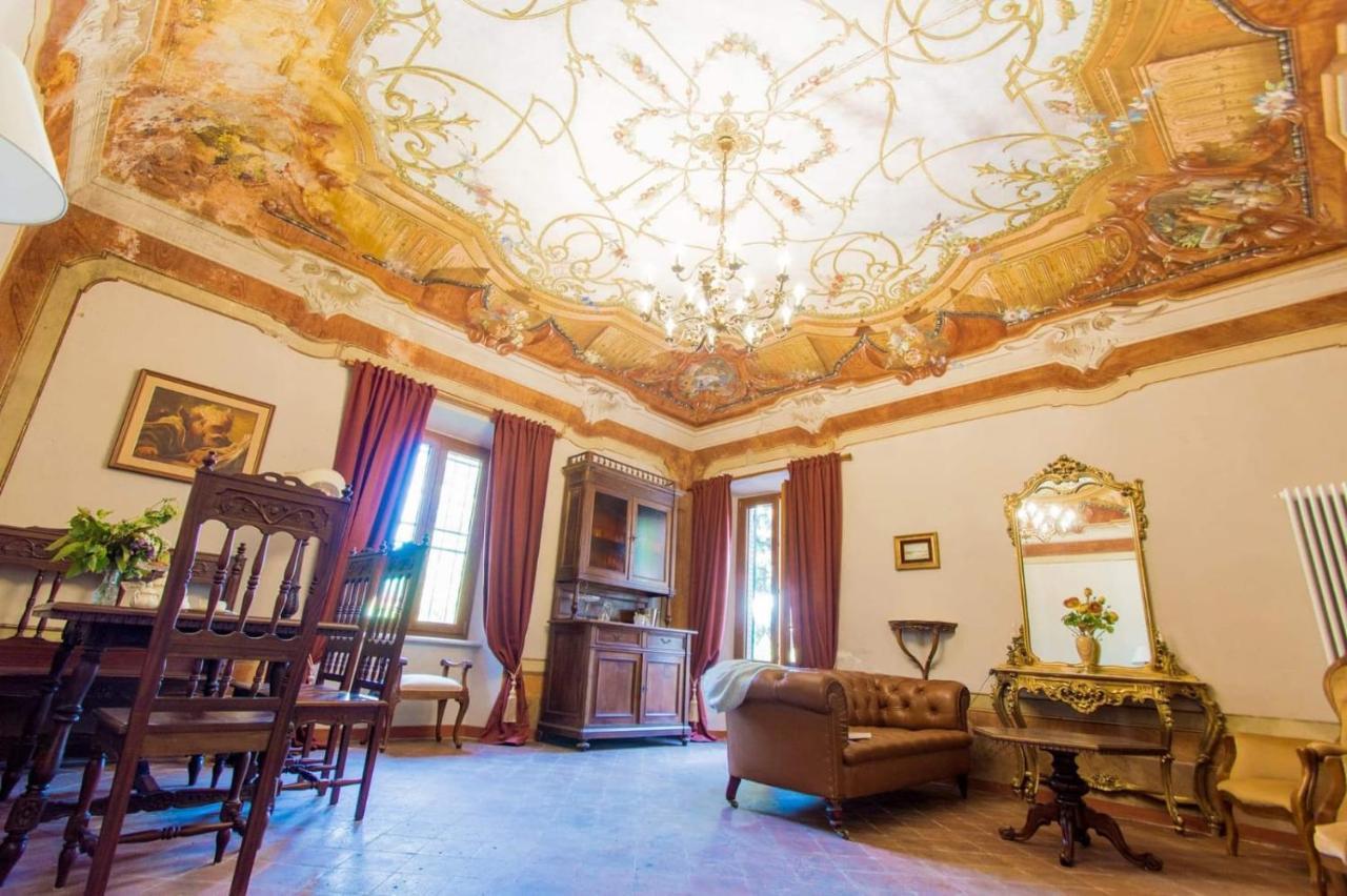 Monti Guesthouse Monti di Licciana Nardi 外观 照片