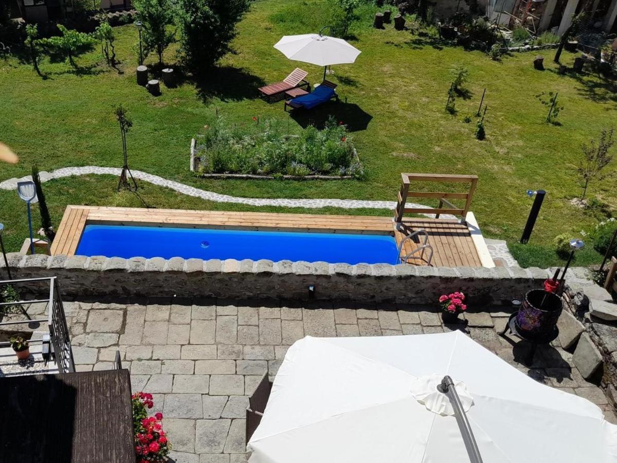 Monti Guesthouse Monti di Licciana Nardi 外观 照片