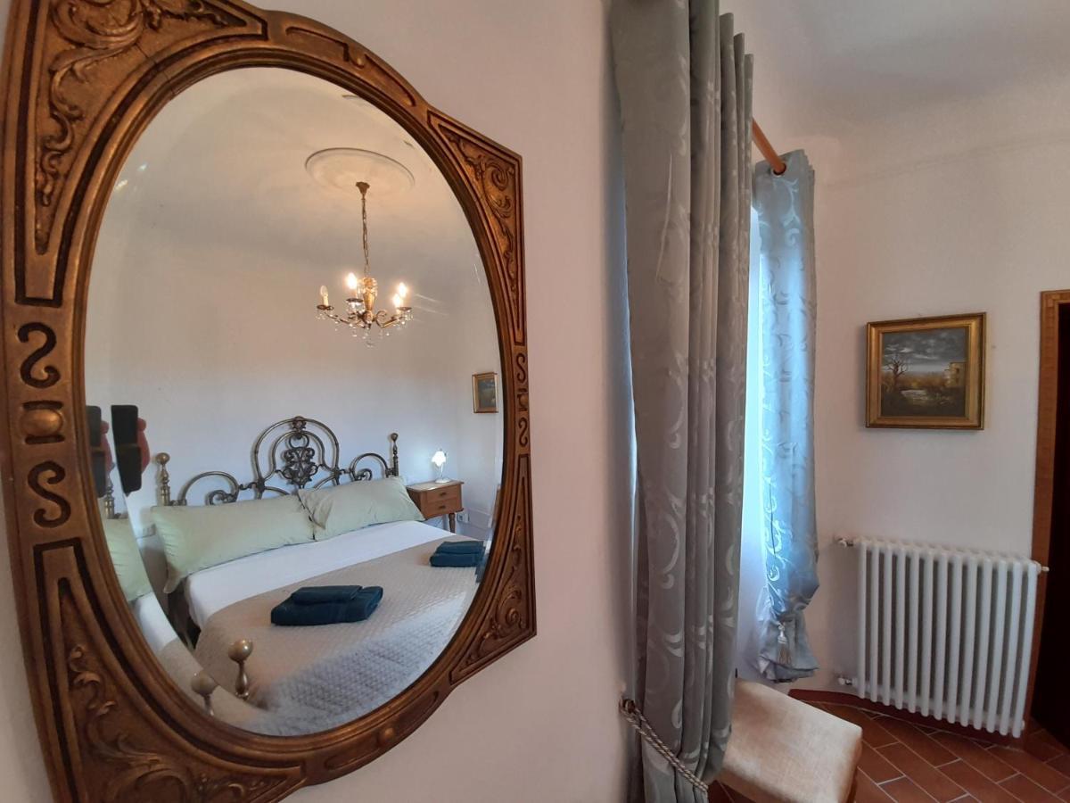 Monti Guesthouse Monti di Licciana Nardi 外观 照片