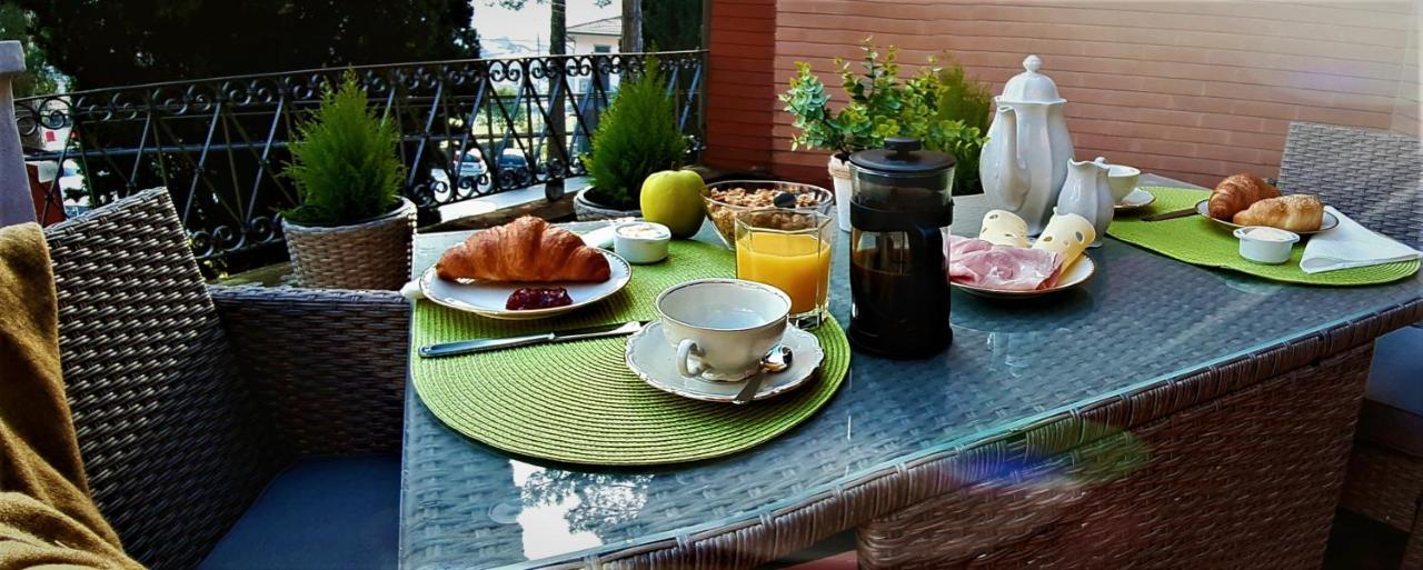 Monti Guesthouse Monti di Licciana Nardi 外观 照片