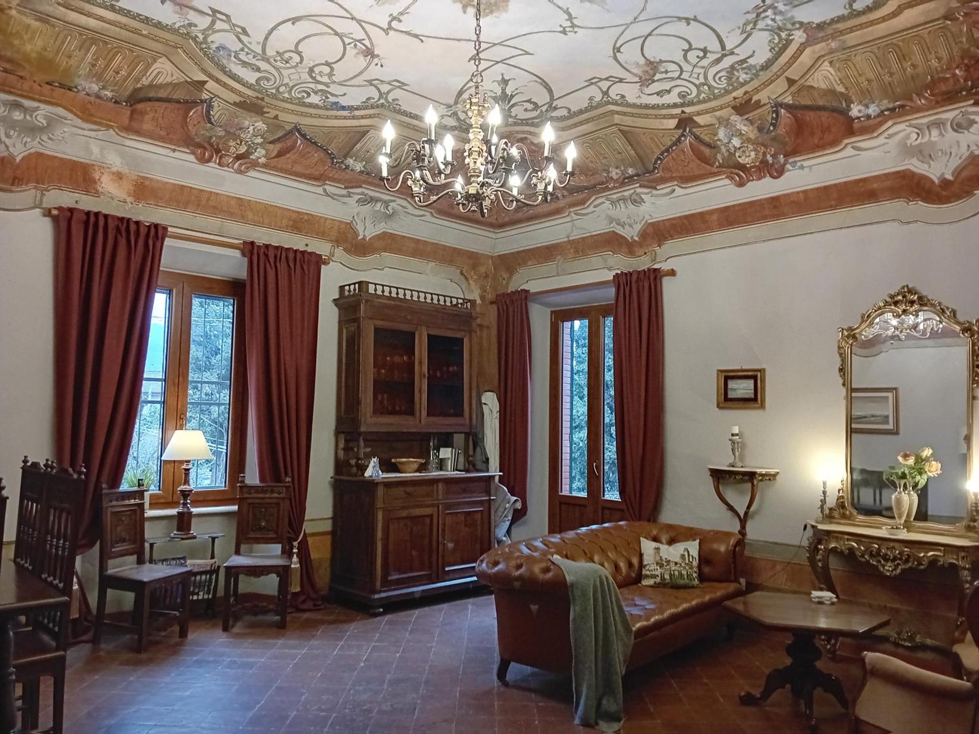 Monti Guesthouse Monti di Licciana Nardi 外观 照片