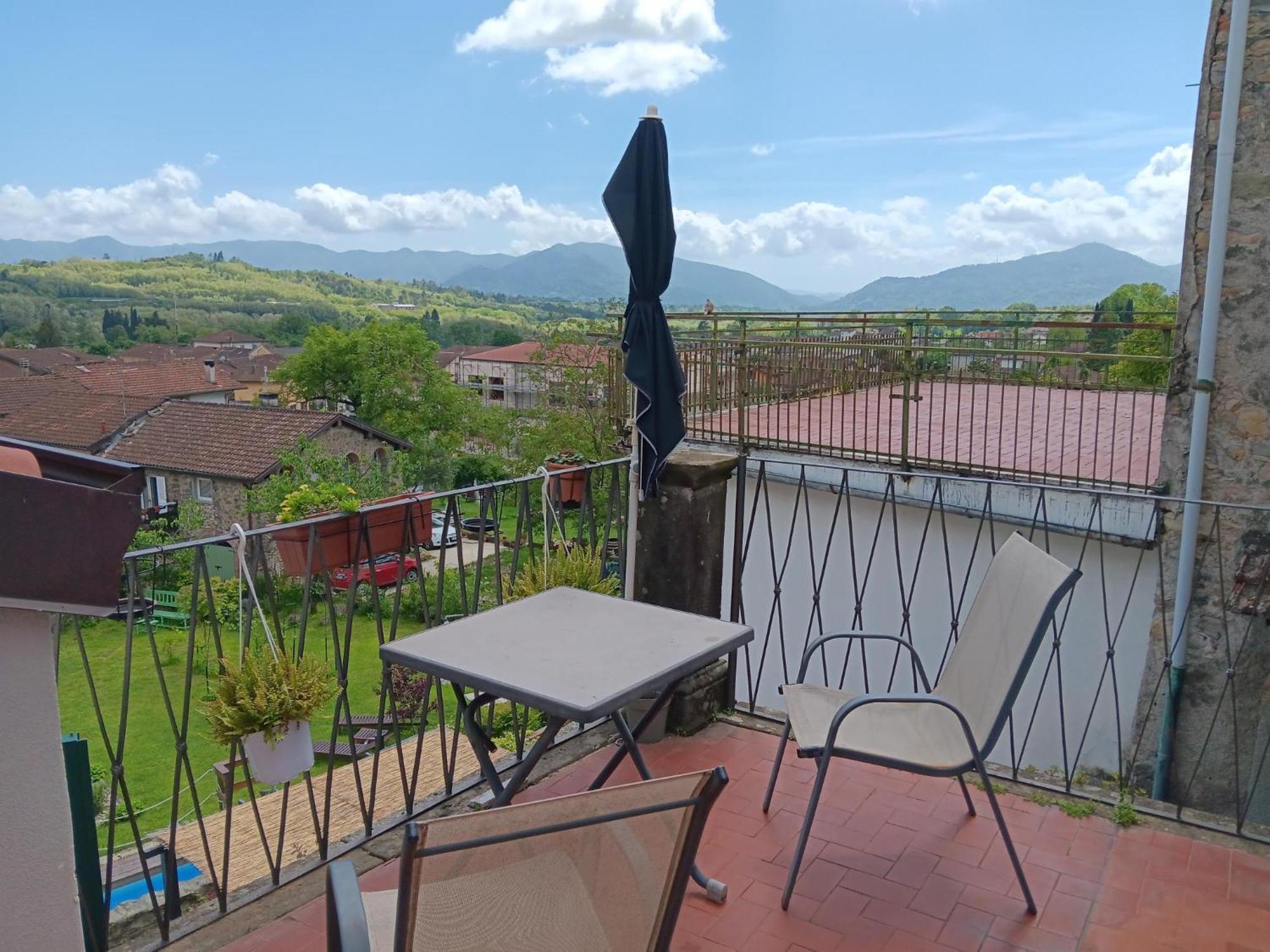 Monti Guesthouse Monti di Licciana Nardi 客房 照片