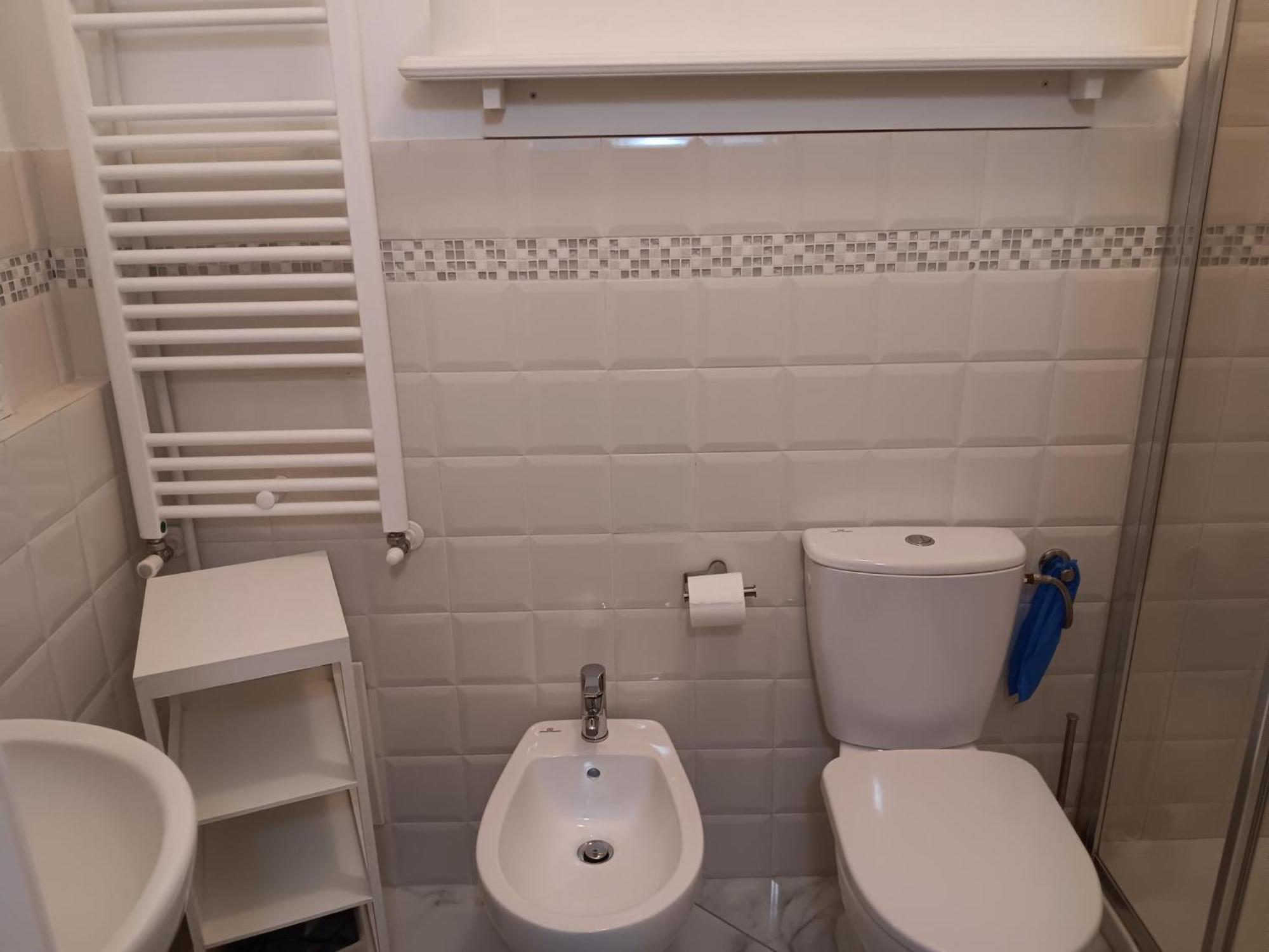 Monti Guesthouse Monti di Licciana Nardi 外观 照片